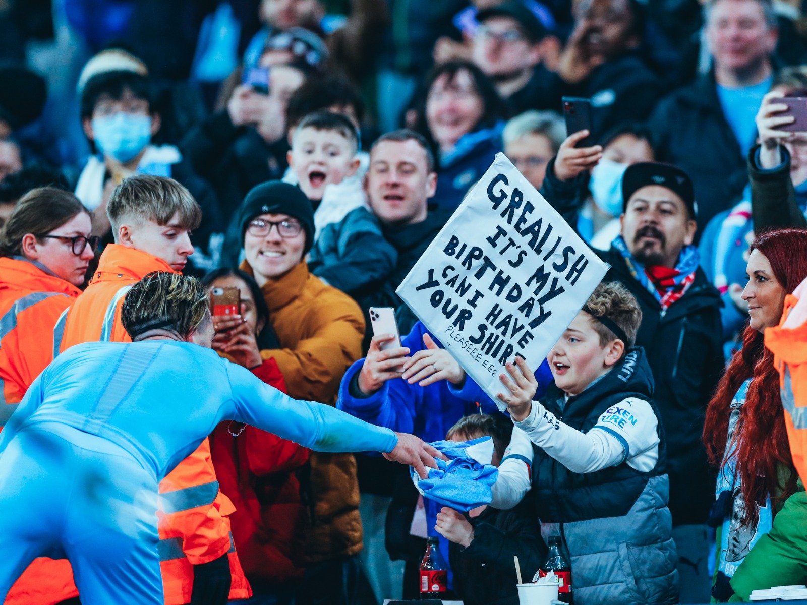 各大足球俱 各大足球俱